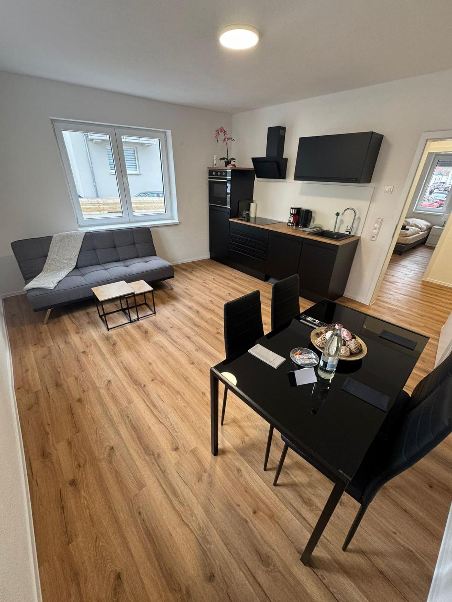 City One Apartment Фридрихсхафен Экстерьер фото
